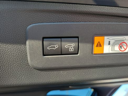 Certified 2025 Toyota Land Cruiser Base image 13