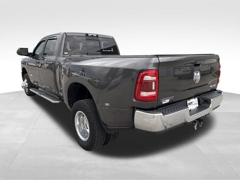 Used 2021 RAM 3500 Big Horn w/ Level 2 Equipment Group AWD/4WD image 8
