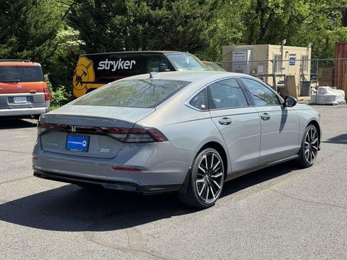 New 2026 Honda Accord Touring image 2