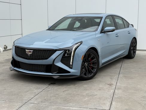 Used 2025 Cadillac CT5 V Blackwing w/ Precision Package RWD image 2
