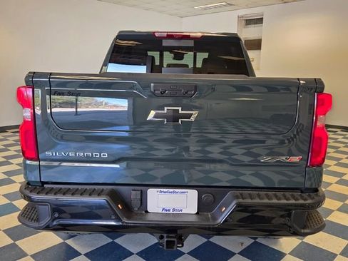 New 2026 Chevrolet Silverado 1500 ZR2 image 6