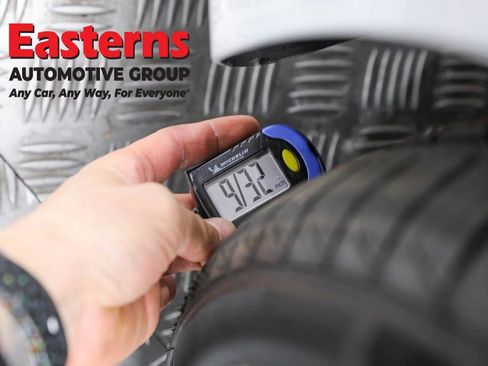 Used 2021 Tesla Model 3 Standard Range Plus image 24