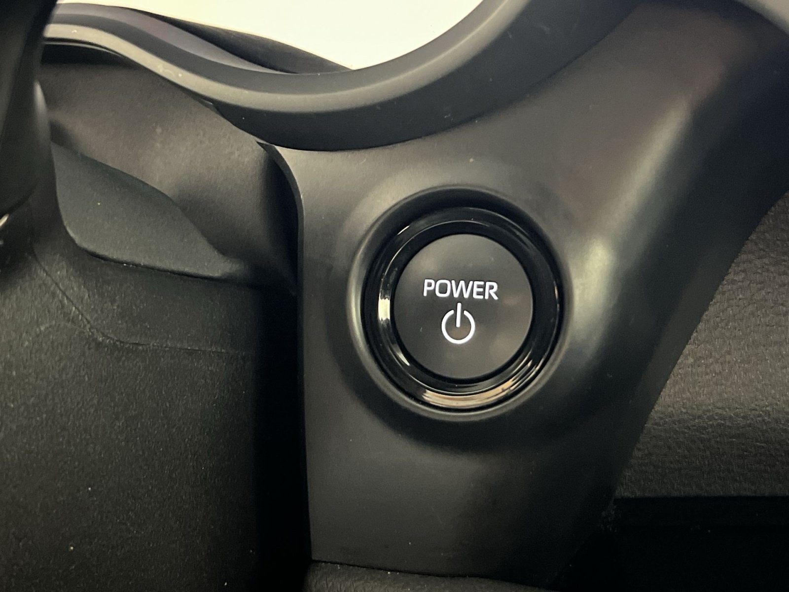 Used 2025 Toyota Sienna XSE w/ XSE Plus Package AWD/4WD image 35