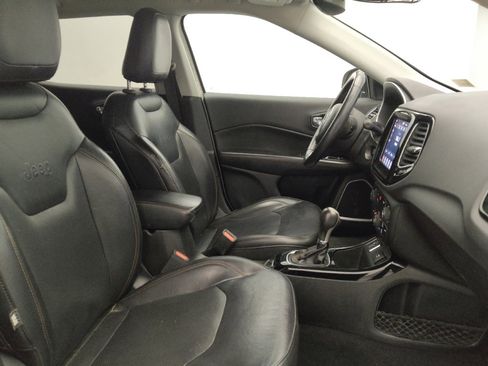 Used 2019 Jeep Compass Limited w/ Safety & Security Group image 21