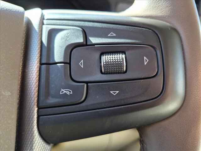 Used 2023 GMC Yukon XL Denali AWD/4WD image 13