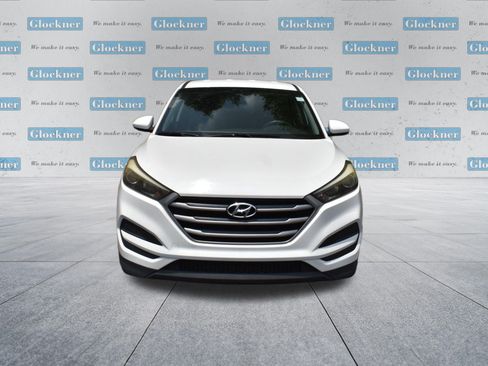 Used 2017 Hyundai Tucson SE FWD image 2