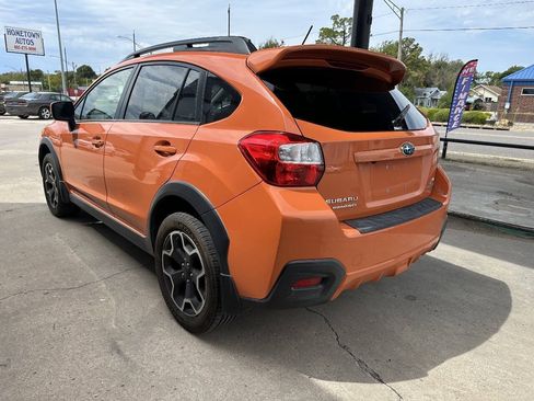 Used 2014 Subaru Crosstrek 2.0i Limited w/ Popular Package #2 AWD/4WD image 6