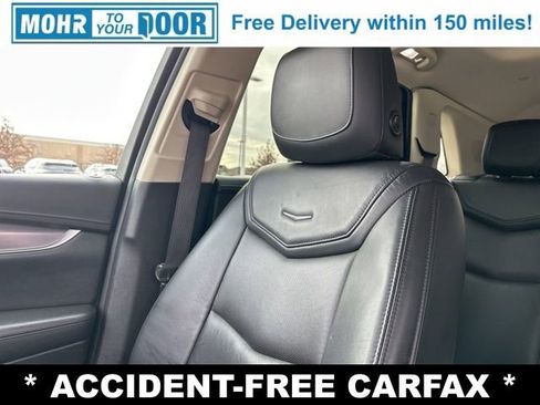 Used 2017 Cadillac XT5 Premium Luxury image 24