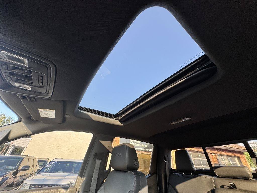 Used 2019 GMC Sierra 1500 AT4 w/ AT4 Premium Package AWD/4WD image 28