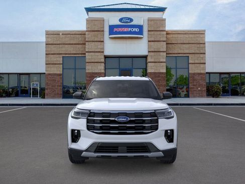 New 2026 Ford Explorer Active w/ Active Comfort Package image 3