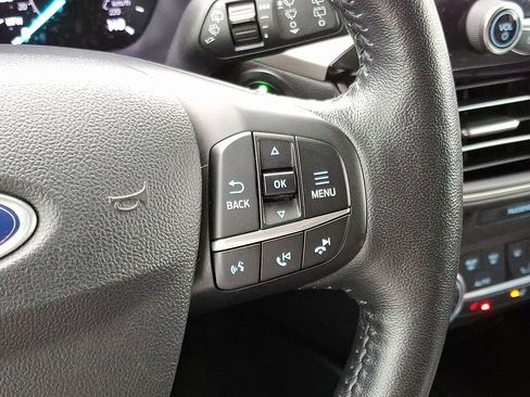 Used 2020 Ford Escape SEL image 23