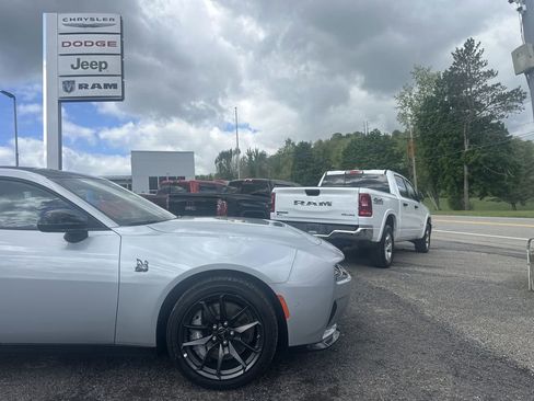 New 2026 Dodge Charger Scat Pack w/ Blacktop Package AWD/4WD image 2