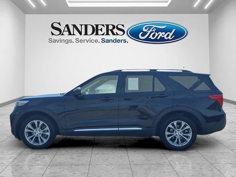 Used 2020 Ford Explorer XLT w/ Equipment Group 202A AWD/4WD image 5