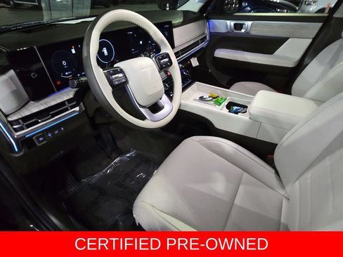 Used 2025 Hyundai Santa Fe Calligraphy FWD image 18