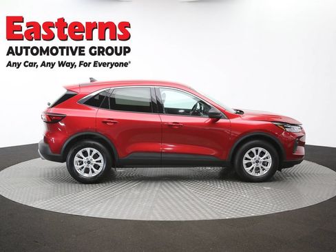 Used 2023 Ford Escape Active AWD/4WD image 45