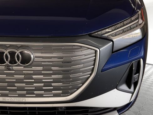 Certified 2023 Audi Q4 e-tron Prestige AWD/4WD image 11