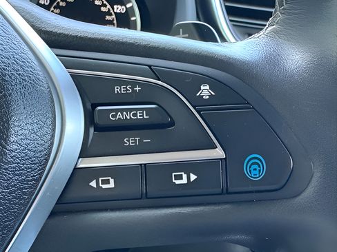 Used 2022 INFINITI QX50 Essential AWD/4WD image 19