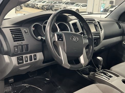 Used 2013 Toyota Tacoma 4x4 Double Cab w/ SR5 Pkg image 13