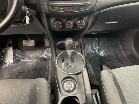 Used 2015 Mitsubishi Outlander Sport ES image 11
