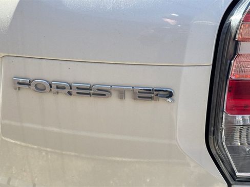 Used 2018 Subaru Forester 2.5i Premium image 6