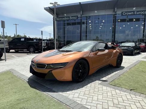 Used 2019 BMW i8 Roadster AWD/4WD image 8