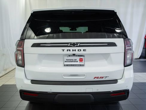 Used 2024 Chevrolet Tahoe RST w/ Luxury Package AWD/4WD image 5