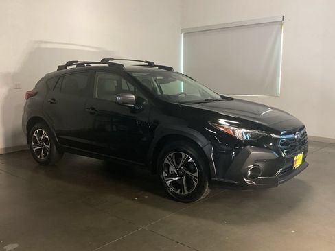 Used 2024 Subaru Crosstrek 2.0i Premium AWD/4WD image 7