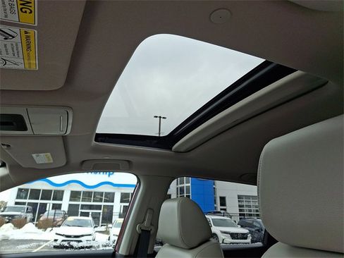 Used 2024 Honda CR-V EX-L image 14