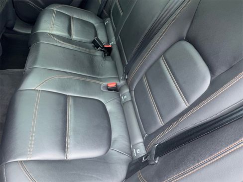 Used 2020 Jaguar F-PACE Prestige image 40