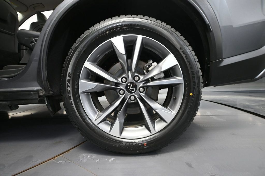 Used 2024 INFINITI QX60 Luxe AWD/4WD image 10