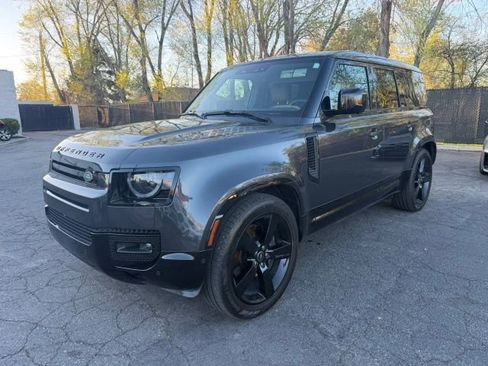 Used 2025 Land Rover Defender 110 X-Dynamic SE image 1