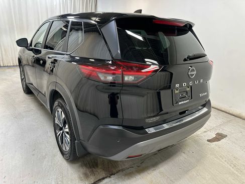 Certified 2023 Nissan Rogue SV image 2