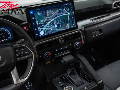 Used 2025 Toyota Tacoma TRD Off-Road image 35