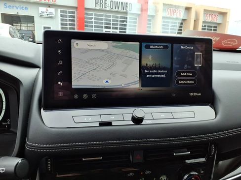 Certified 2025 Nissan Rogue SL w/ SL Premium Package FWD image 11