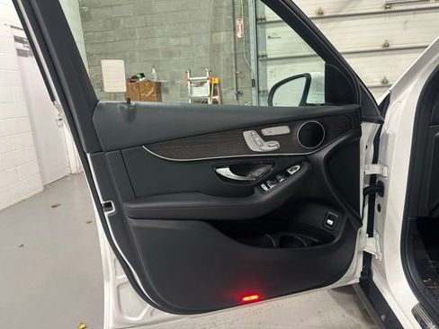 Certified 2020 Mercedes-Benz GLC 300 4MATIC image 12