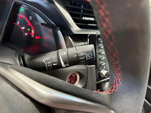 Used 2020 Honda Civic Type R image 21