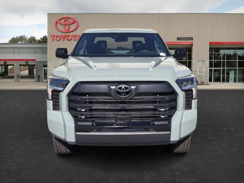 New 2026 Toyota Tundra Limited image 2