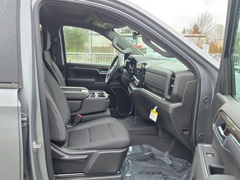 New 2026 Chevrolet Silverado 1500 LT image 9