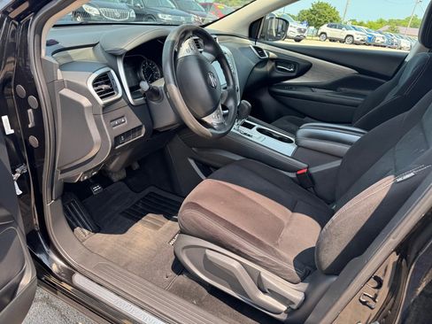 Used 2018 Nissan Murano S image 22