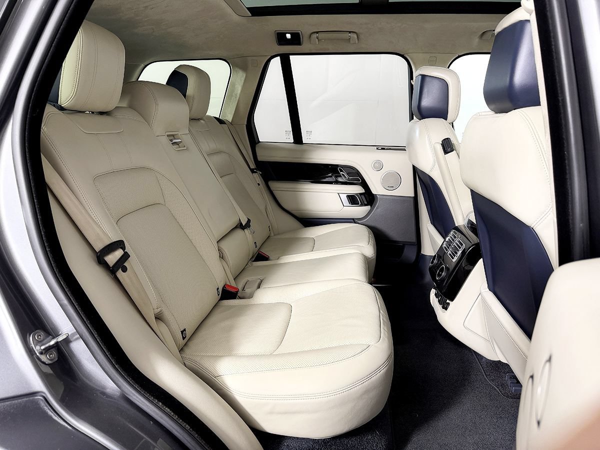 Used 2018 Land Rover Range Rover HSE AWD/4WD image 42