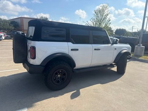 Used 2023 Ford Bronco Wildtrak AWD/4WD image 3