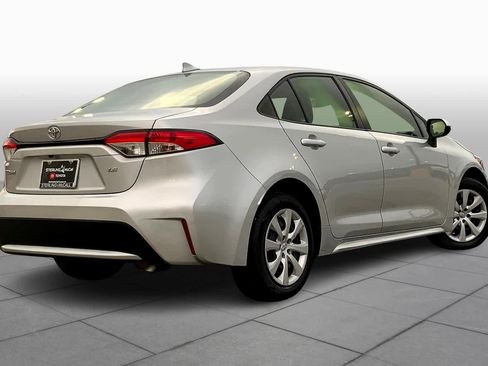 Used 2023 Toyota Corolla LE FWD image 13