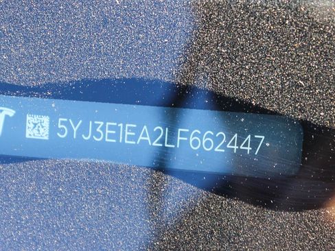 Used 2020 Tesla Model 3 image 2