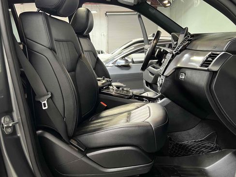 Used 2019 Mercedes-Benz GLE 43 AMG 4MATIC image 33