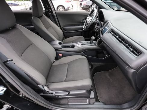 Used 2021 Honda HR-V Sport image 45