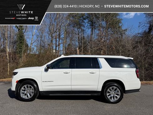 Used 2023 Chevrolet Suburban Premier image 1