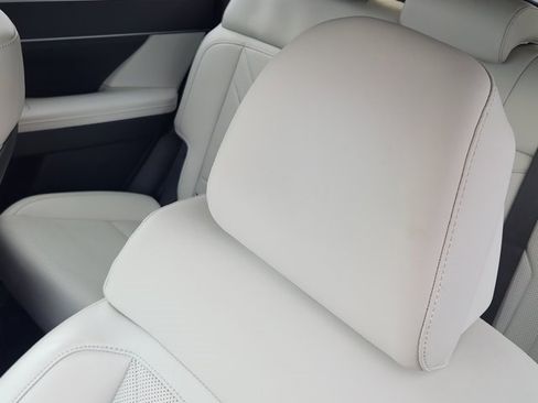 Used 2025 Hyundai Santa Fe SEL image 14