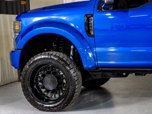 Used 2022 Ford F450 XLT AWD/4WD image 12