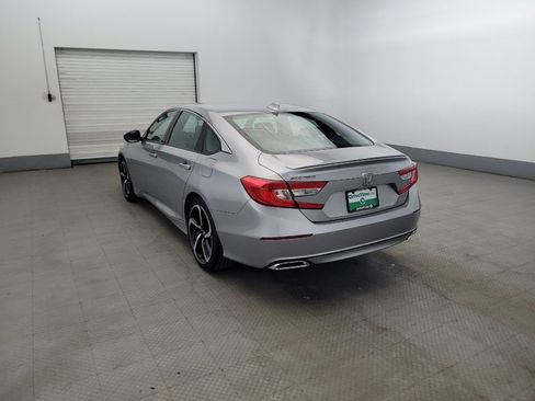 Used 2018 Honda Accord Sport image 5