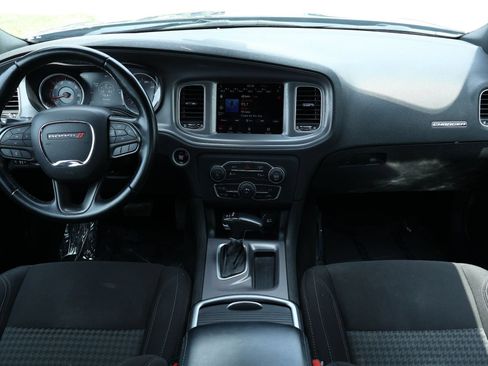 Used 2023 Dodge Charger SXT RWD image 10